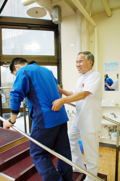 成人てんかん病棟 成人てんかん病棟